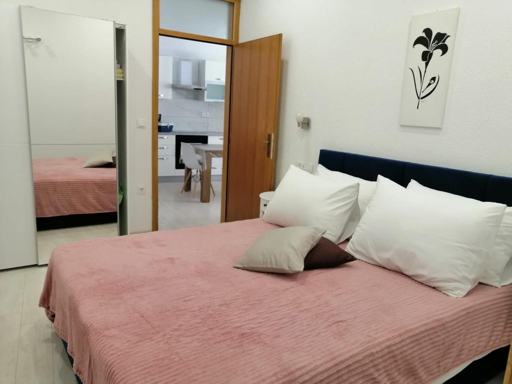Apartment Neven *